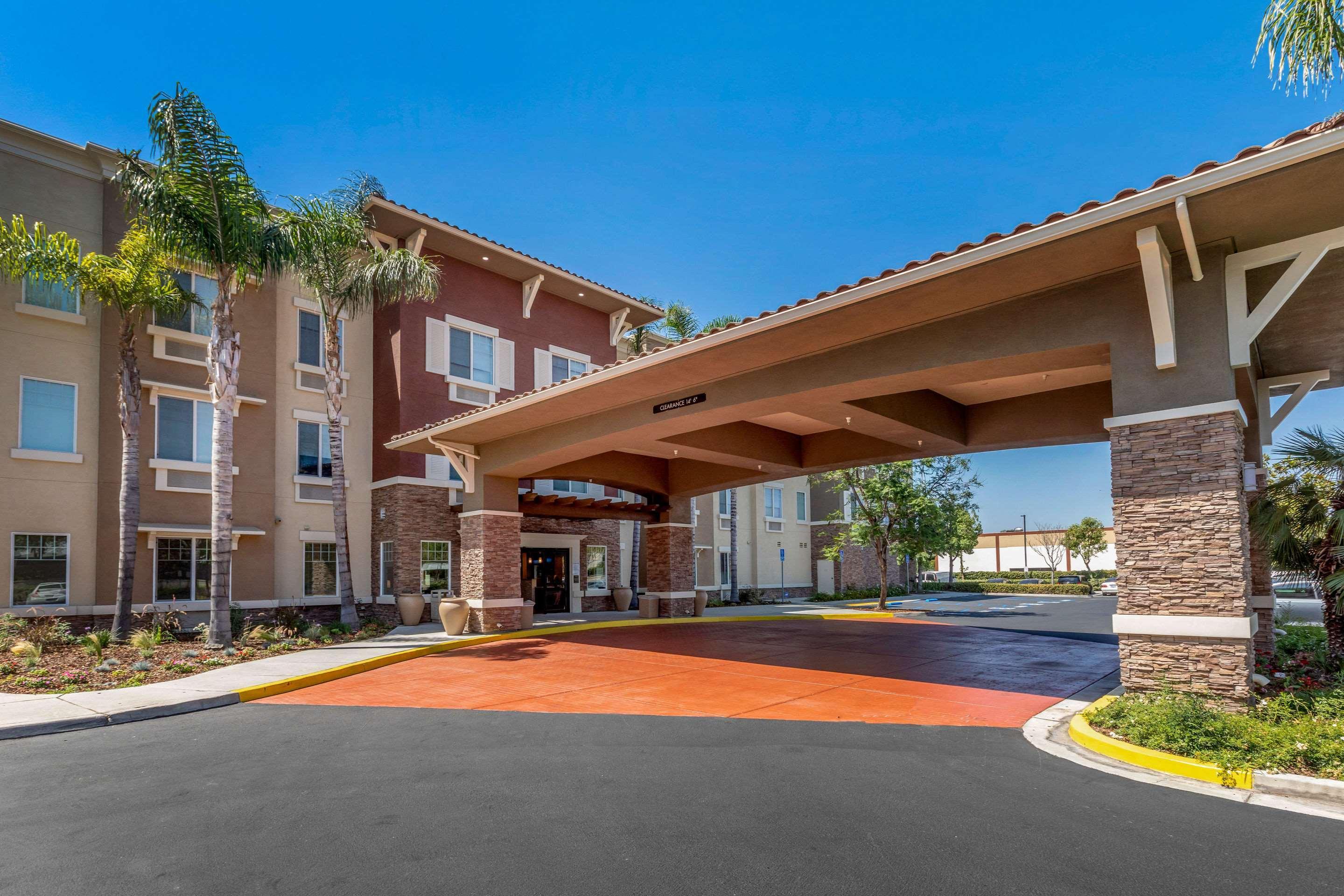 Comfort Inn & Suites Near Ontario Airport Kültér fotó