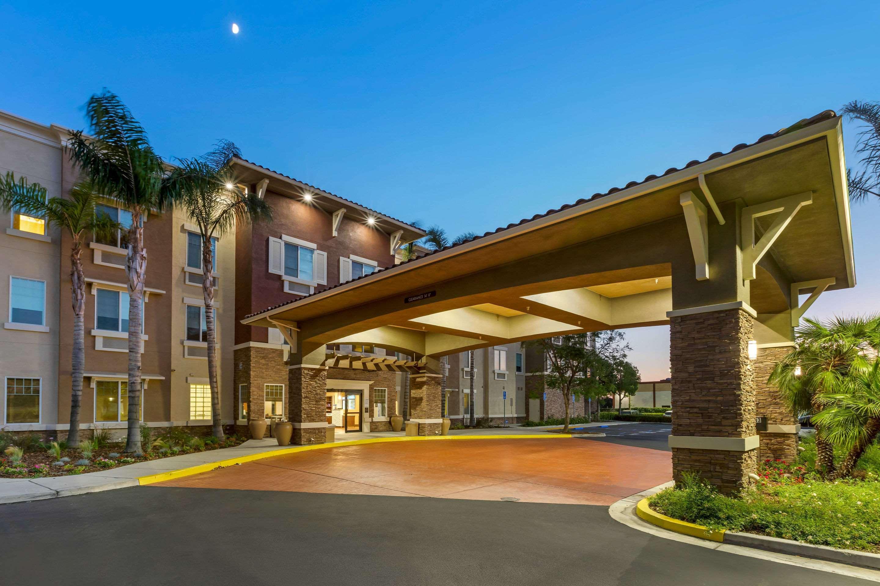 Comfort Inn & Suites Near Ontario Airport Kültér fotó