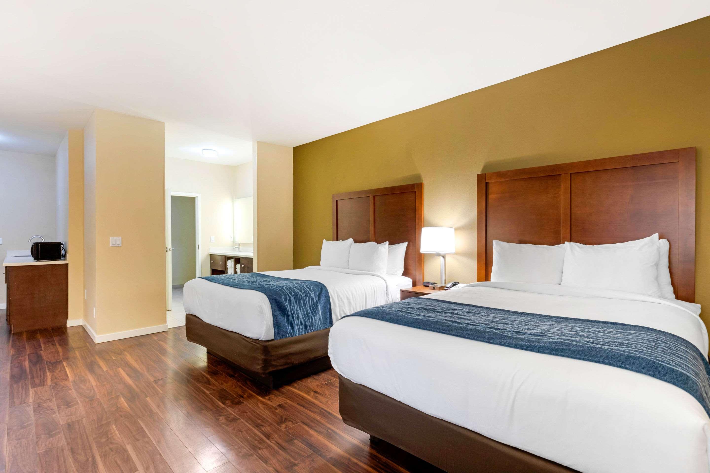 Comfort Inn & Suites Near Ontario Airport Kültér fotó