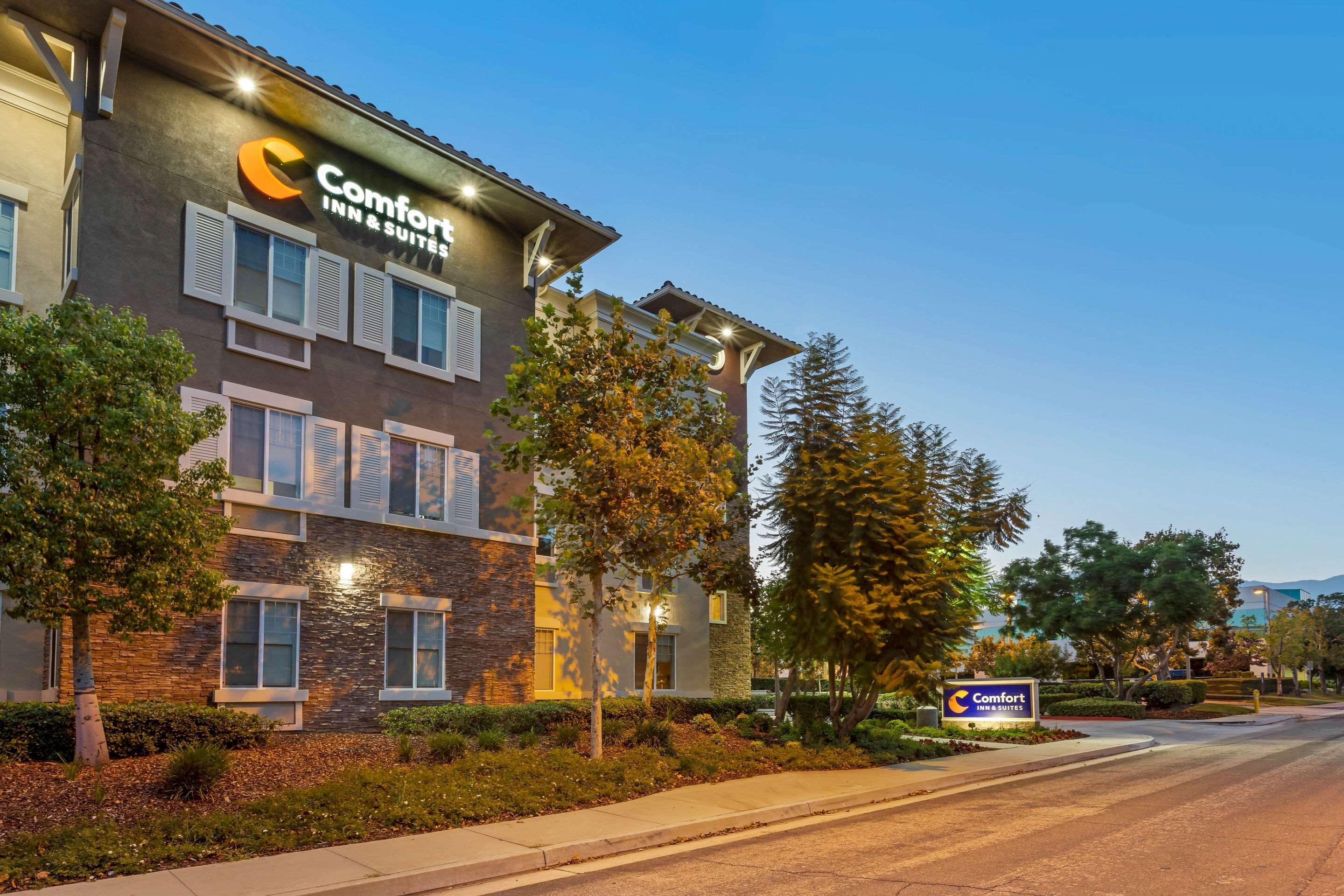 Comfort Inn & Suites Near Ontario Airport Kültér fotó
