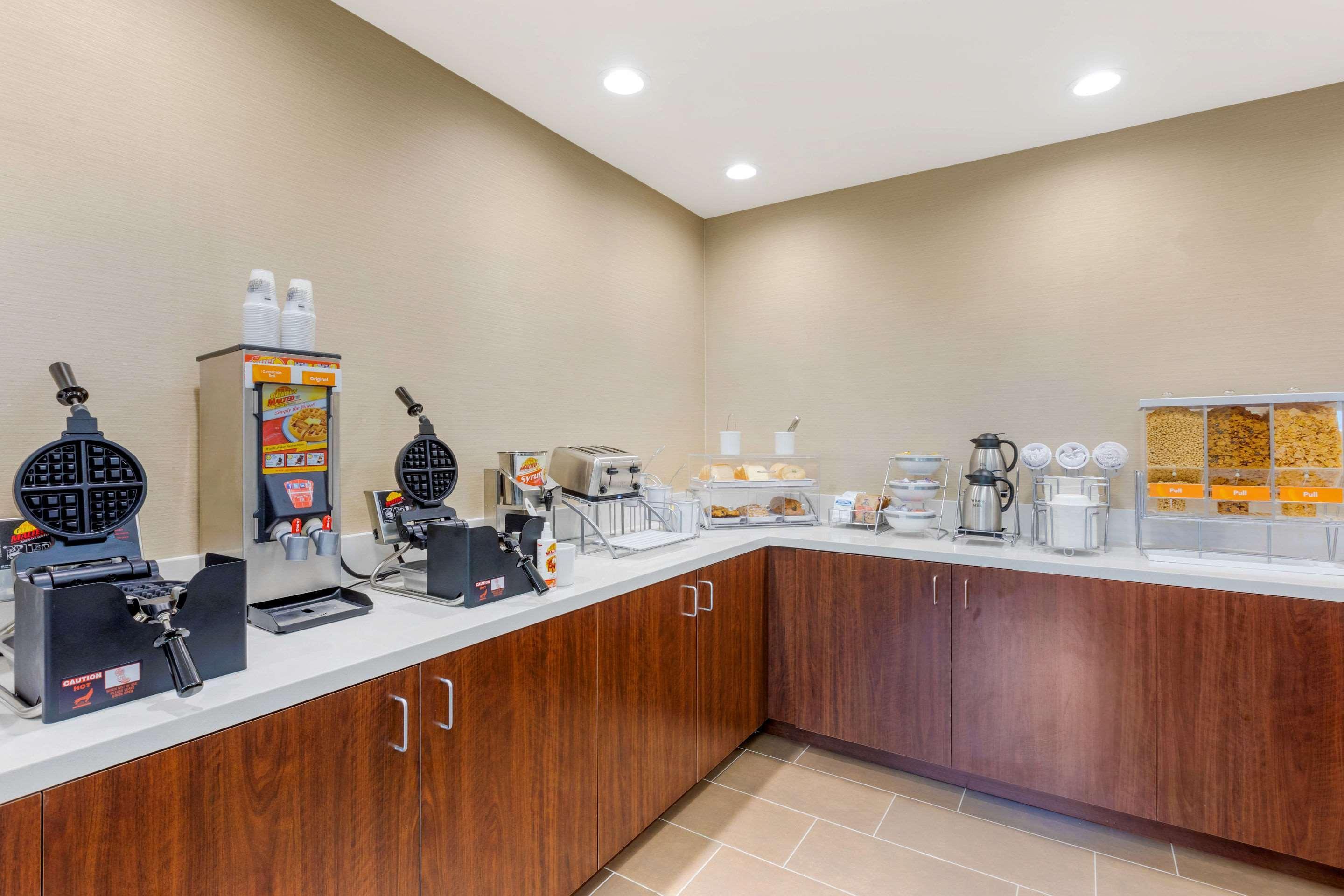 Comfort Inn & Suites Near Ontario Airport Kültér fotó