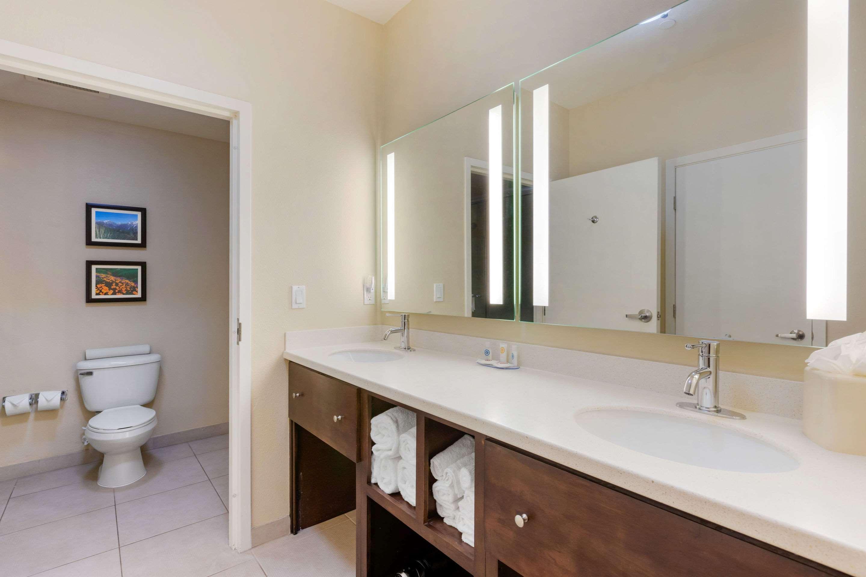 Comfort Inn & Suites Near Ontario Airport Kültér fotó
