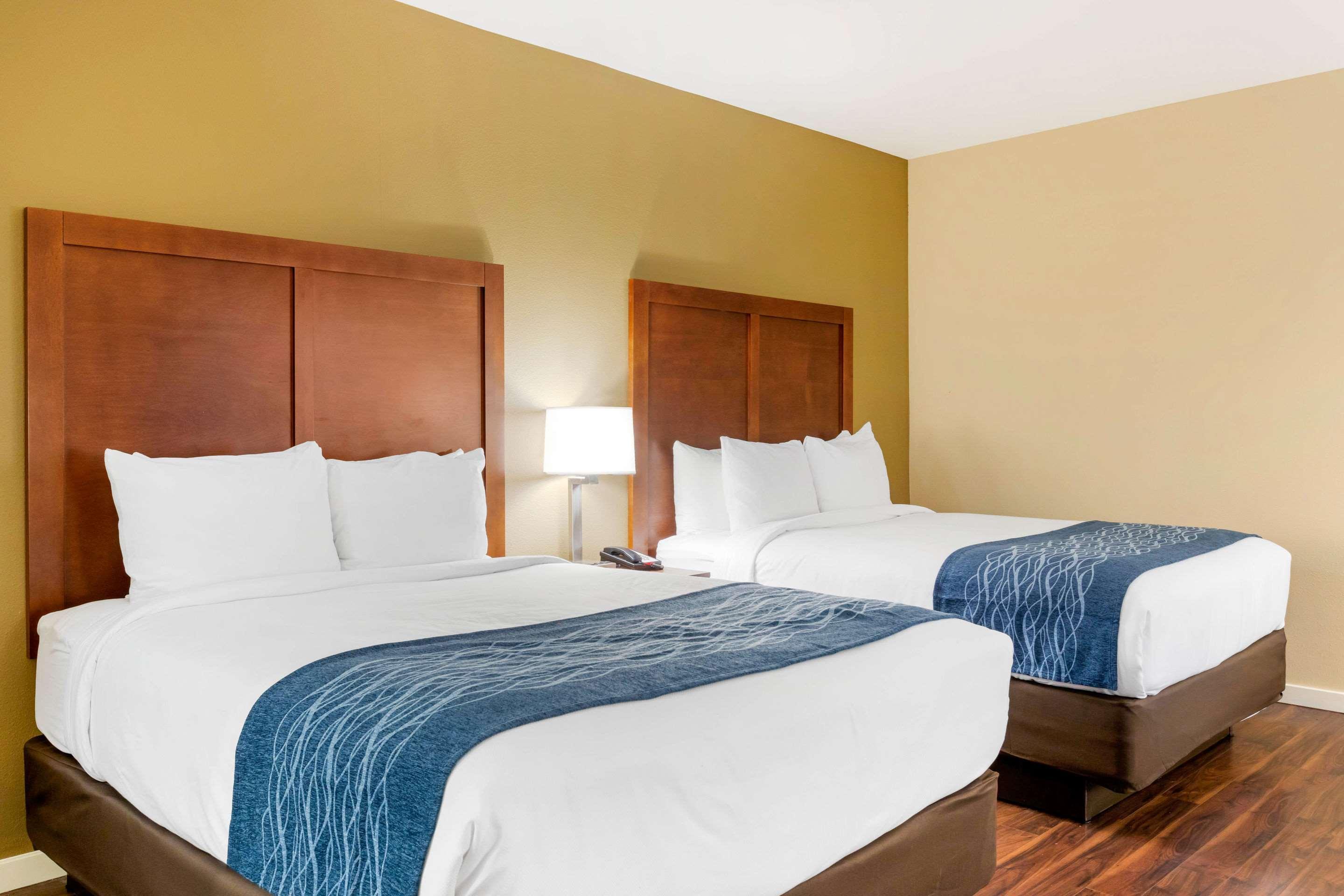 Comfort Inn & Suites Near Ontario Airport Kültér fotó