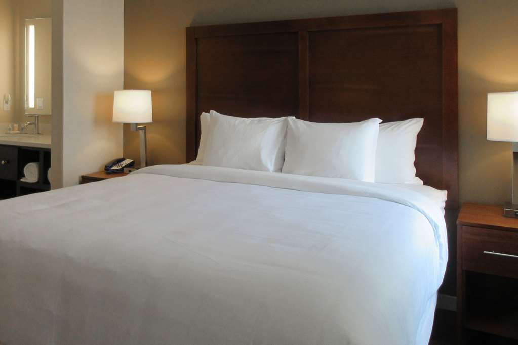 Comfort Inn & Suites Near Ontario Airport Szoba fotó